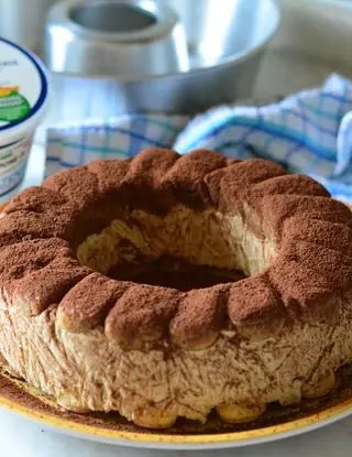 Ricetta Cheesecake Ciambella coppa del nonno di ricettedimaria