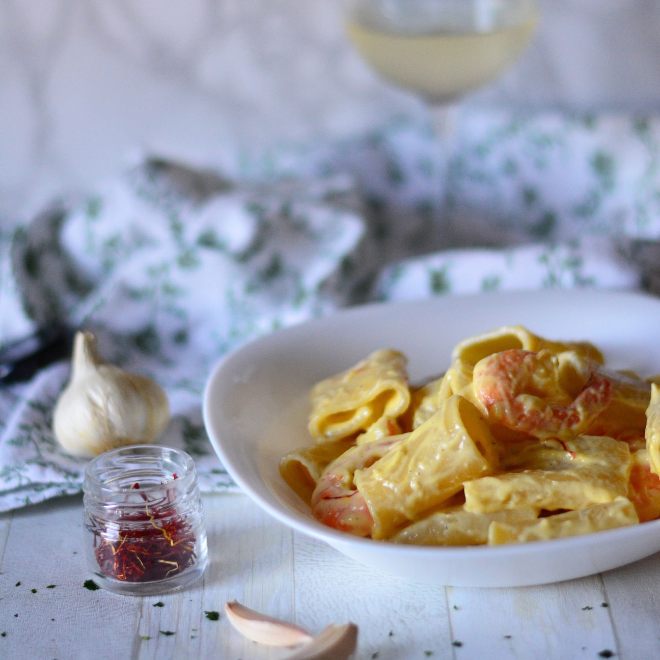 Paccheri allo zafferano con gamberi