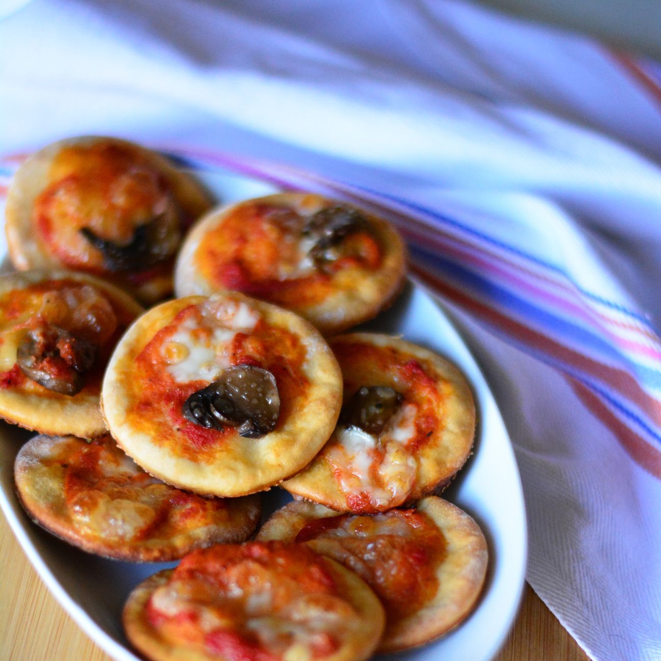 Pizzette allo yogurt greco senza lievitazione