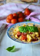 Ricetta Orecchiette con pomodorini e ricotta salata