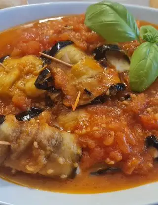 Ricetta Involtini di melanzane con pomodoro e mozzarella di Briciole_di_mollica