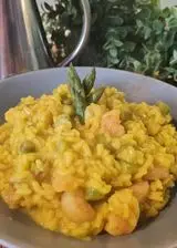 Ricetta Risottino giallo con gamberi e asparagi