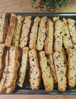 Ricetta Focaccia secca alle olive di Briciole_di_mollica