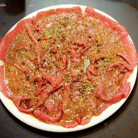 CARPACCIO DI MANZO ALL’ORIENTALE