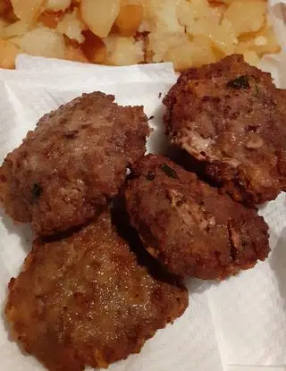 Ricetta Polpette con Patate fritte di elvira.gengaro