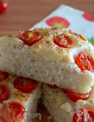 Ricetta Focaccia di pomodori di elvira.gengaro