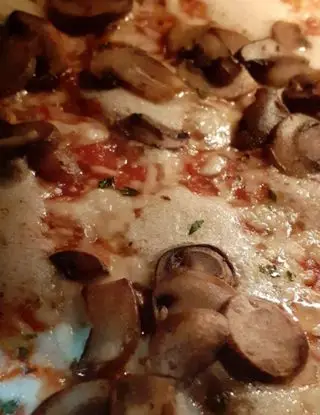 Ricetta Pizza ai funghi di elvira.gengaro