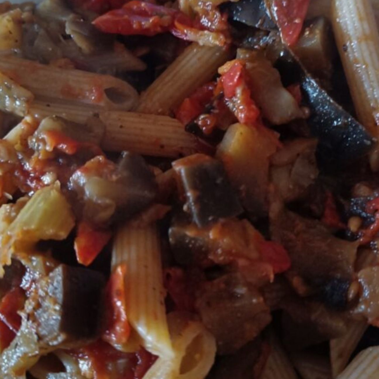 Penne con melanzane