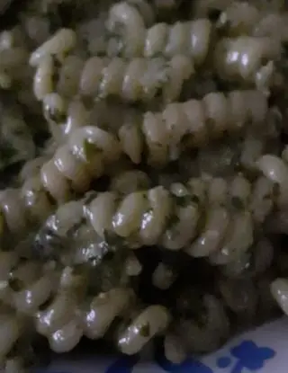 Ricetta Fusilli al pesto di elvira.gengaro