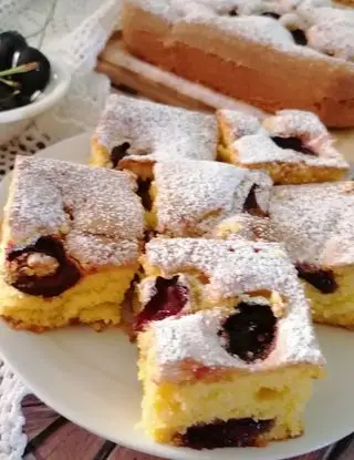 Ricetta Quadrotti alle ciliegie 🍒🍒🍒 di ljubica