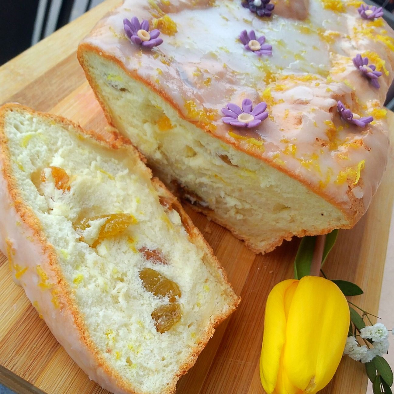 Plumcake all'uvetta