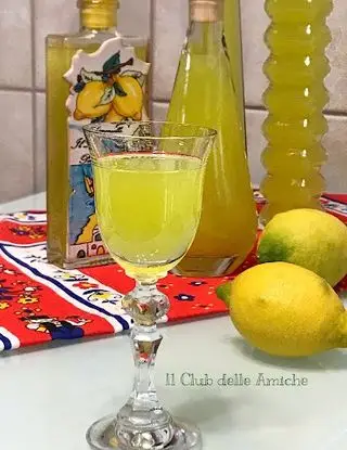 Ricetta Limoncello di IlClubdelleAmiche