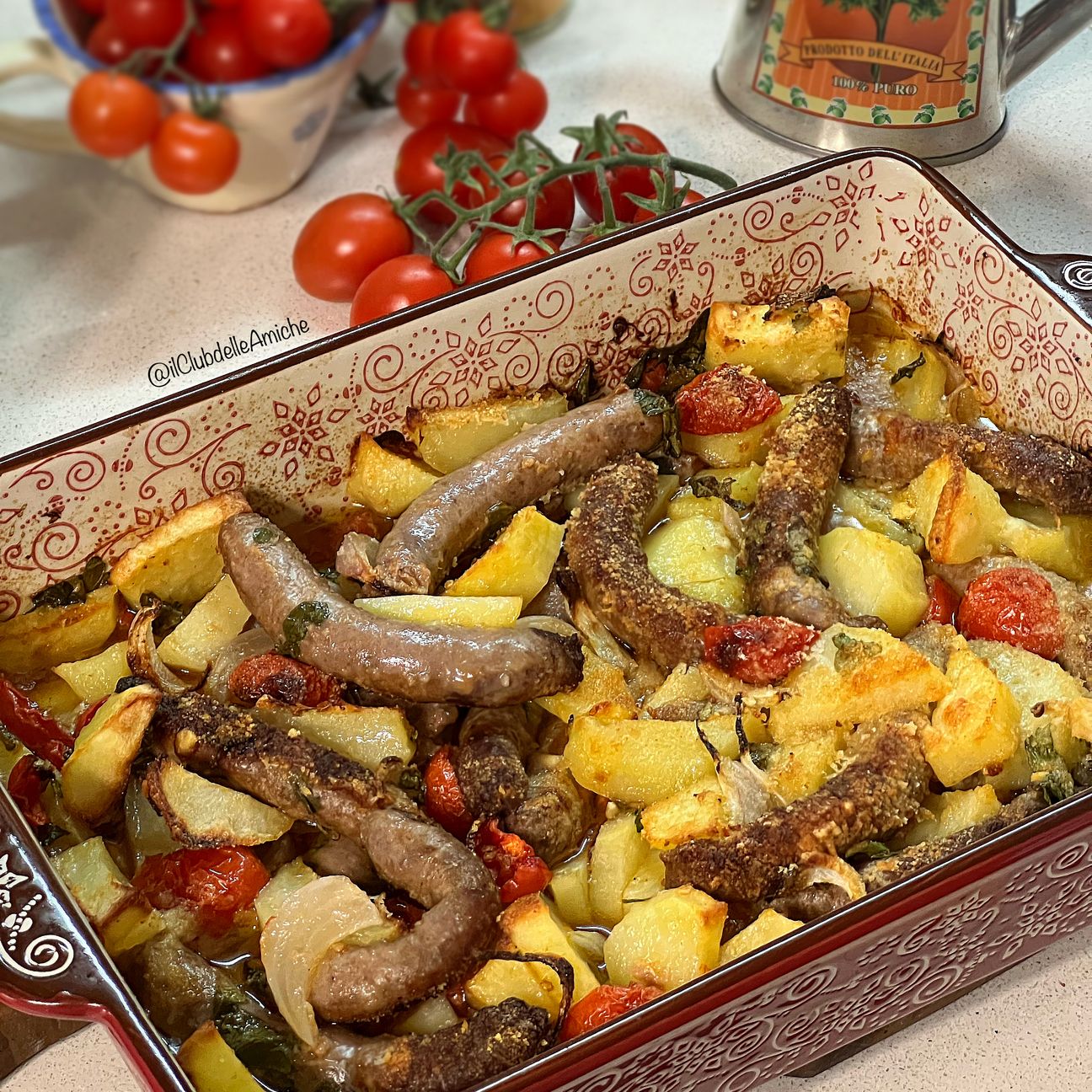 Tiella di salsiccia e patate
