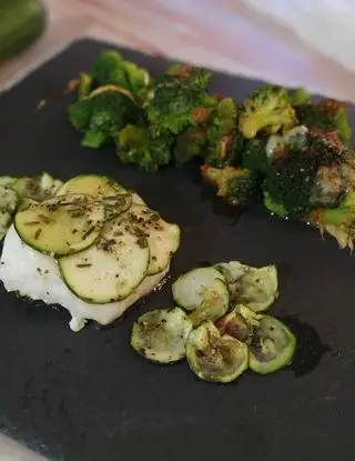 Ricetta Merluzzo al forno con zucchine e broccoli alla paprika di incucina_consabrina