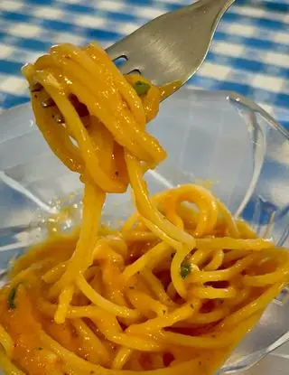 Ricetta spaghetto freddo papaya, pesca e menta di notbadfood.alessandroosnaghi