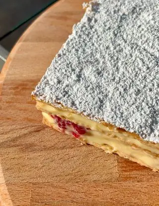 Ricetta millefoglie crema pasticcera e lamponi di notbadfood.alessandroosnaghi