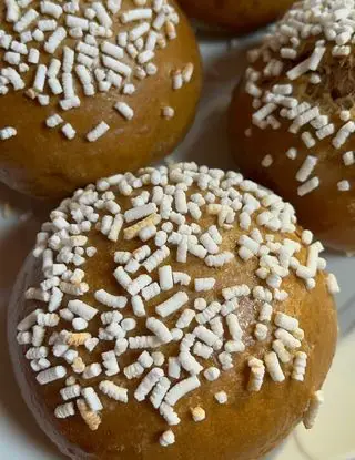 Ricetta Brioche al profumo di caffe con crema al mascarpone e cioccolato bianco di notbadfood.alessandroosnaghi