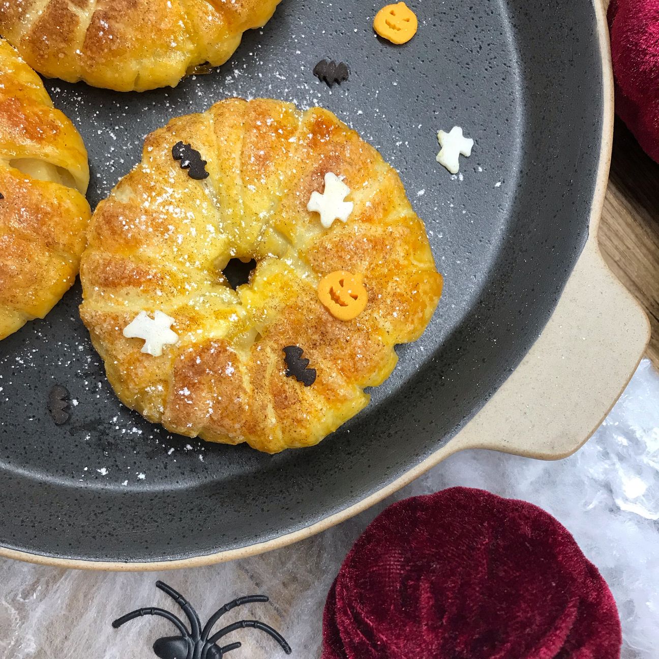 Ciambelline alle mele di Halloween
