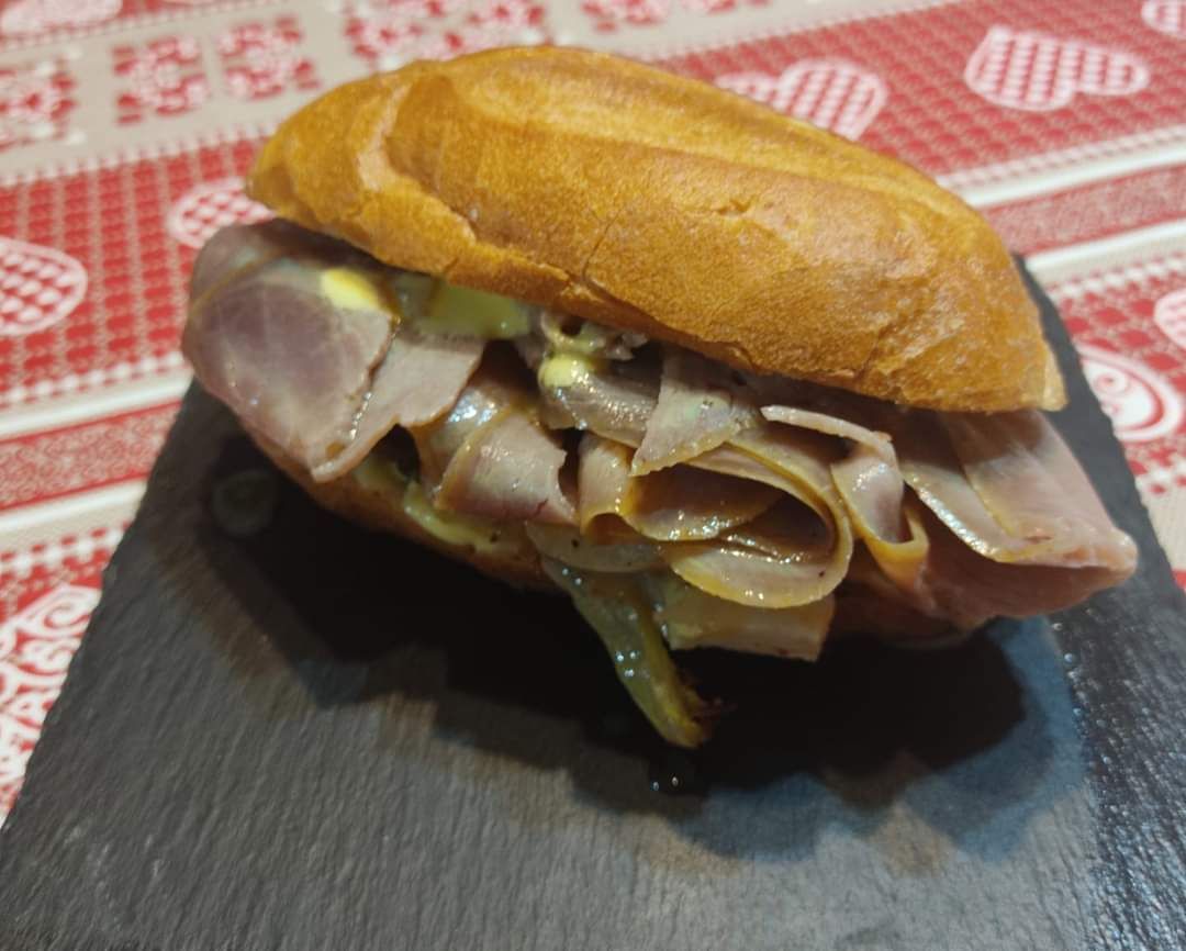 Panino Gourmet: TUNANATOR