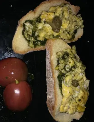 Ricetta Bruschette all’uovo strapazzato con pesto di zanolibarbara67