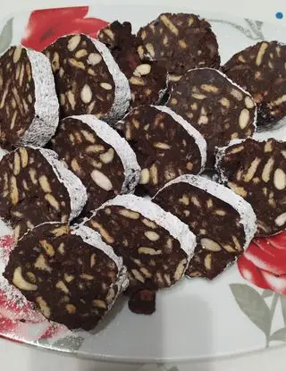 Ricetta Salame di cioccolato fondente senza uova di 85Laura85