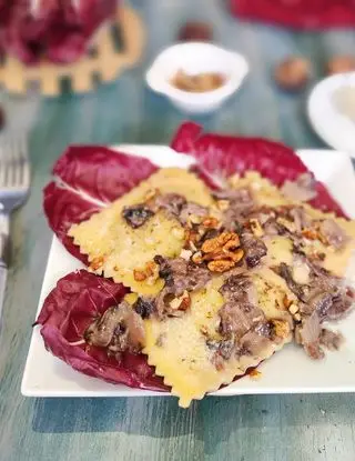 Ricetta Ravioli con radicchio rosso gorgonzola e noci di _paola_catalano