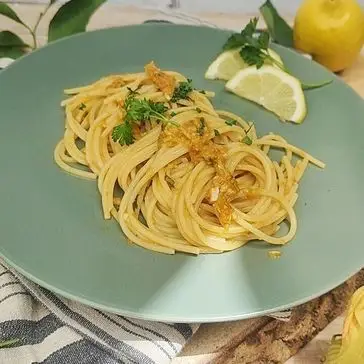 Ricetta Spaghetti ai fiori di zucchina e limone.... di _paola_catalano
