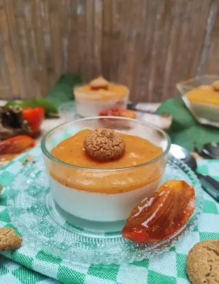 Ricetta Panna cotta ai cachi e amaretti di _paola_catalano