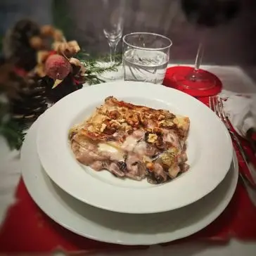 Ricetta Lasagna radicchio noci e gorgonzola di _paola_catalano