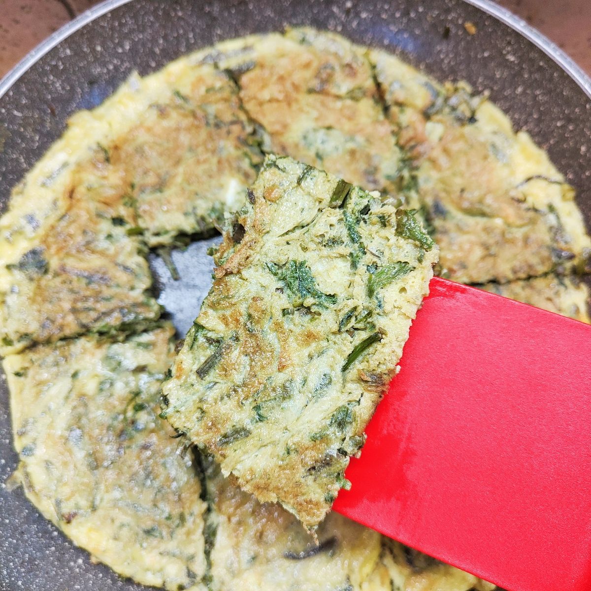 Frittata di luppoli