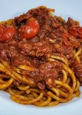 Ricetta Spaghetti al sugo di polpo e finocchietto selvatico