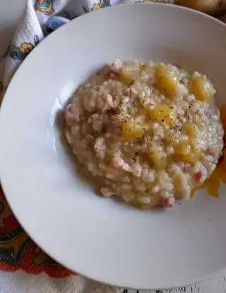 Ricetta Risotto con patate,pancetta e rosmarino. di anna_di_meo