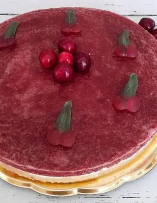 Ricetta Cheesecake alle ciliegie  🍒 di anna_di_meo