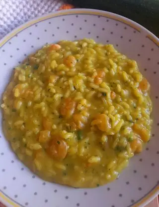 Ricetta Risotto con zucchine, gamberetti e zafferano. di anna_di_meo