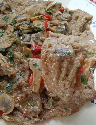 Ricetta Scaloppine ai funghi e pomodorini di due_puffette_in_cucina