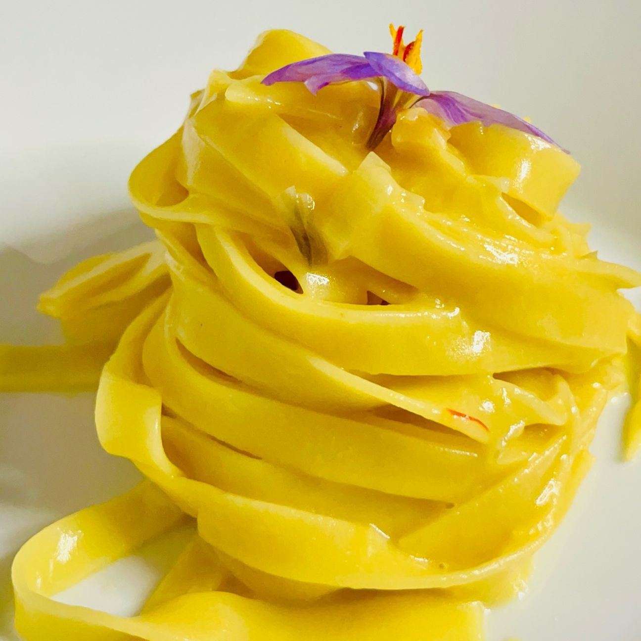 Tagliatelle allo zafferano