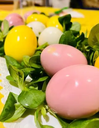 Ricetta 🥚Uova sode colorate🌈 di Papachef.italia