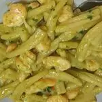 Ricetta Casereccie con crema di zucchina e gamberetti