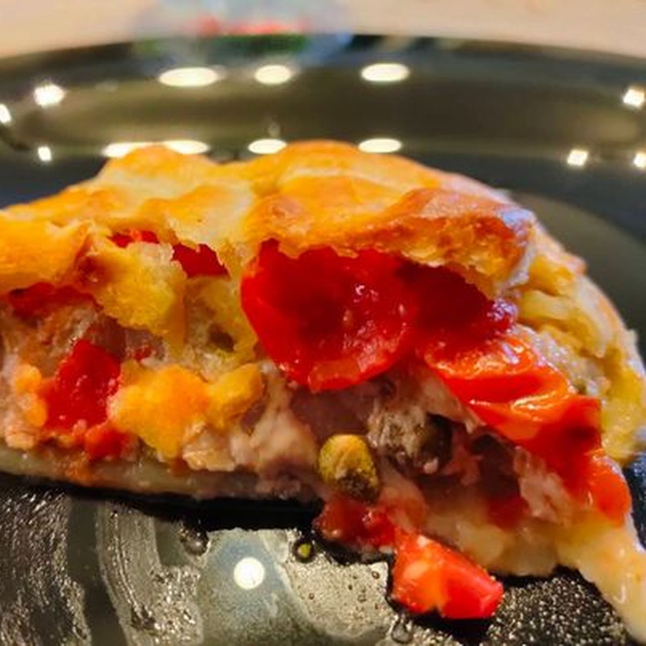 Rotolo di pasta sfoglia alla mediterranea
