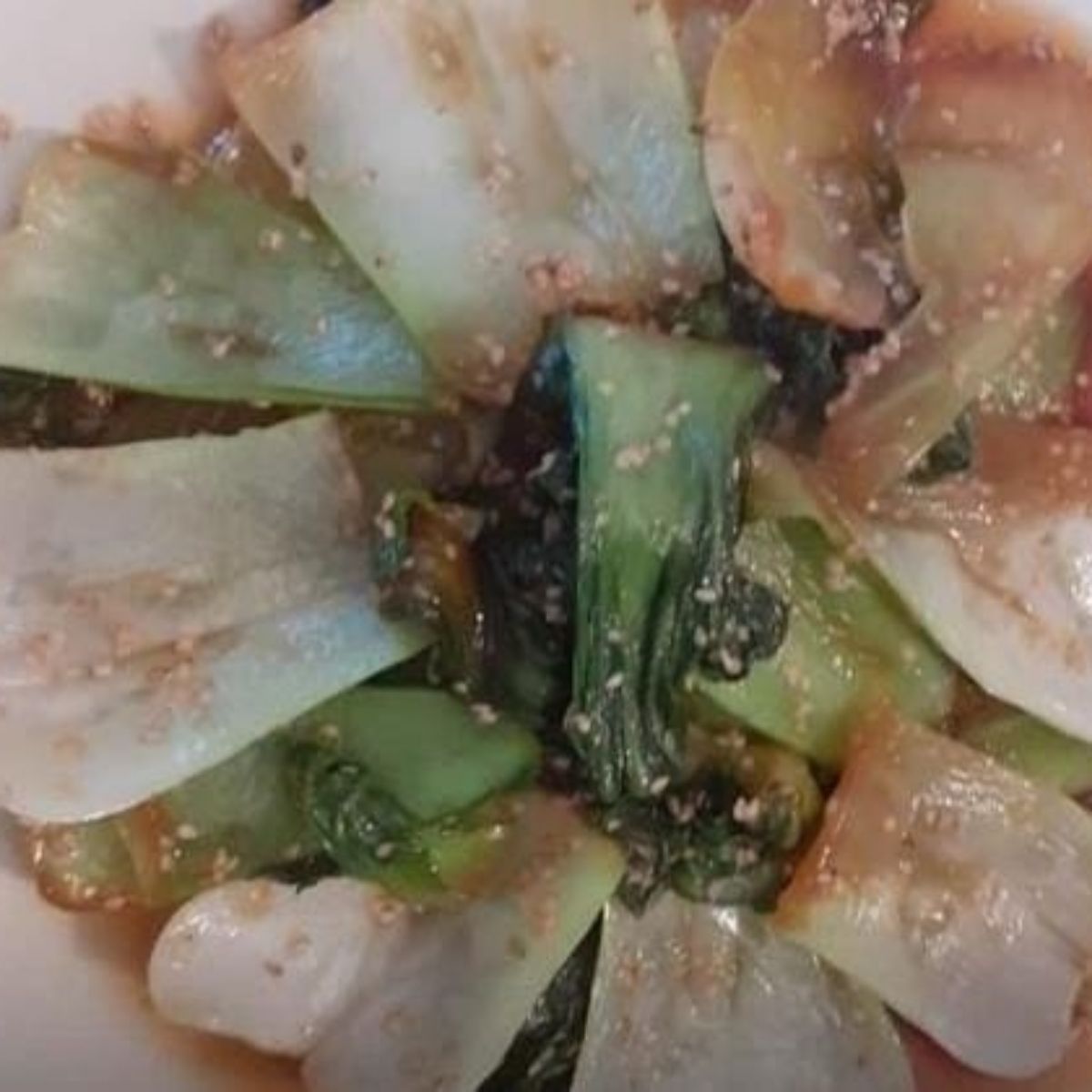 Pak choi ai semi di sesamo e salsa di soia