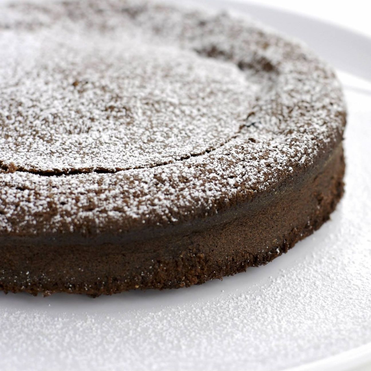 Torta al cioccolato, zenzero e cannella