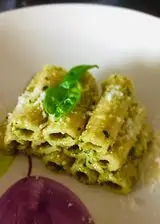 Ricetta Rigatoni al pesto di basilico