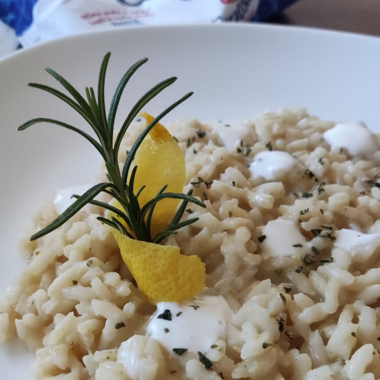 risotto certosa, limone e rosmarino