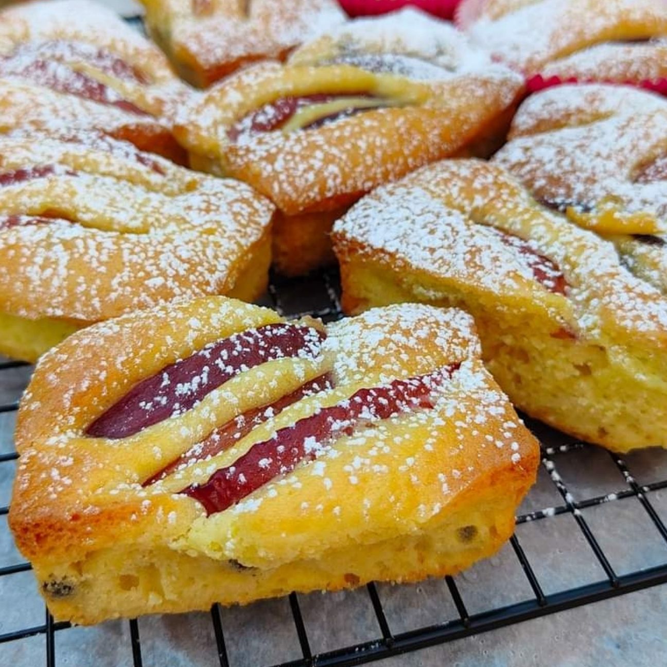 Mini plumcake con pesche e gocce di cioccolato