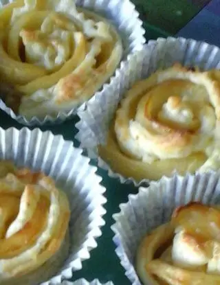 Ricetta Roselline di mele in pasta sfoglia di lorichef