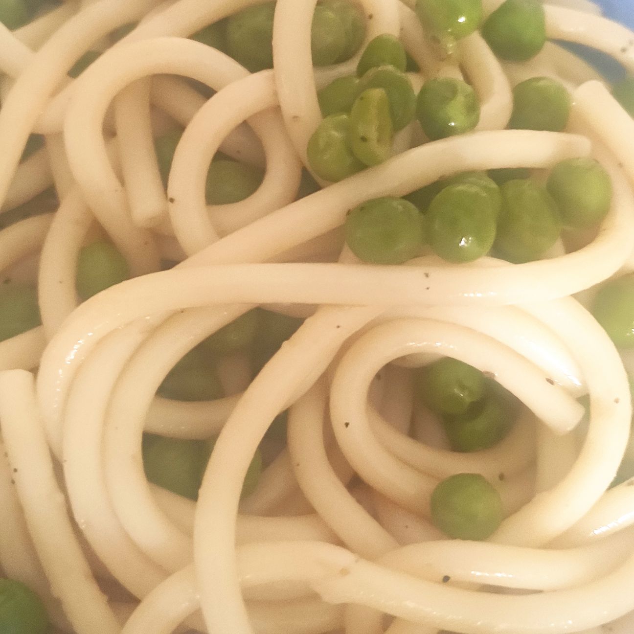 Bucatini con piselli