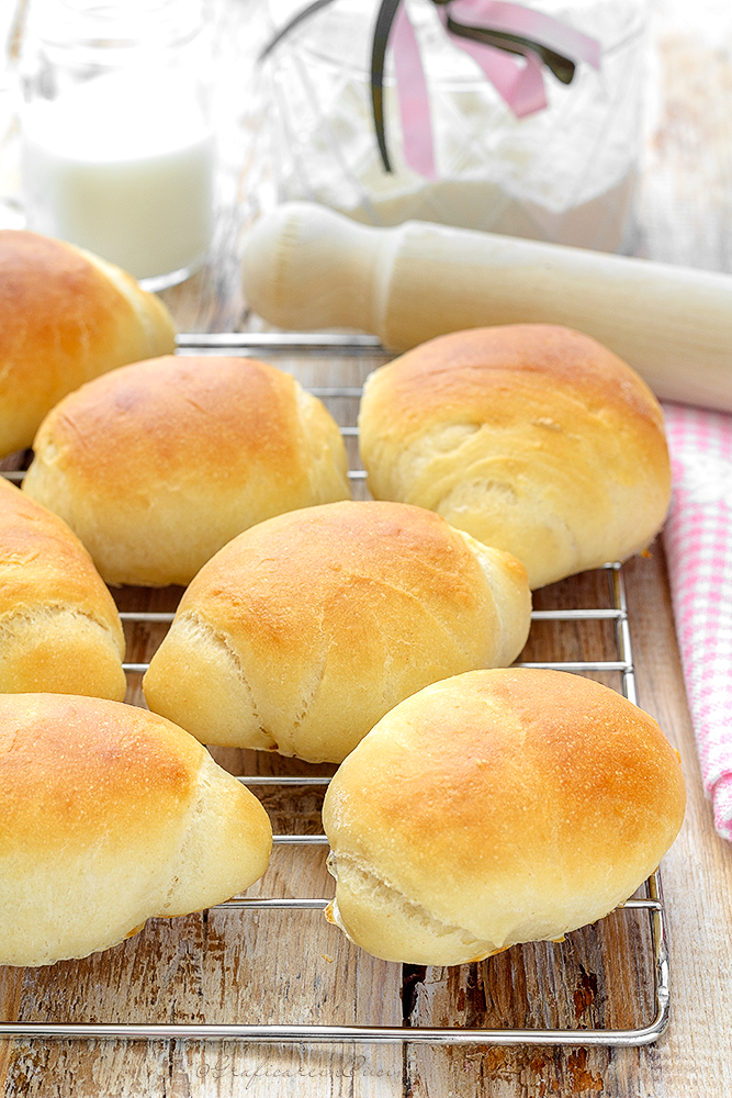 PANINI morbidissimi al LATTE RICETTA