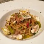 Ricetta Spaghettone di Gragnano Garofalo risottato all'orata con bottarga, olive taggiasche e scorza di limone