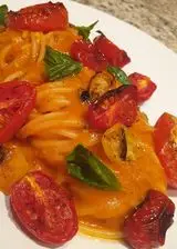 Ricetta Spaghettini 10/10, con pomodori arrostiti e erbette aromatiche