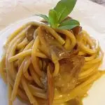 Ricetta Spaghettoni al succo di salvia con porcini trifolati e grana
